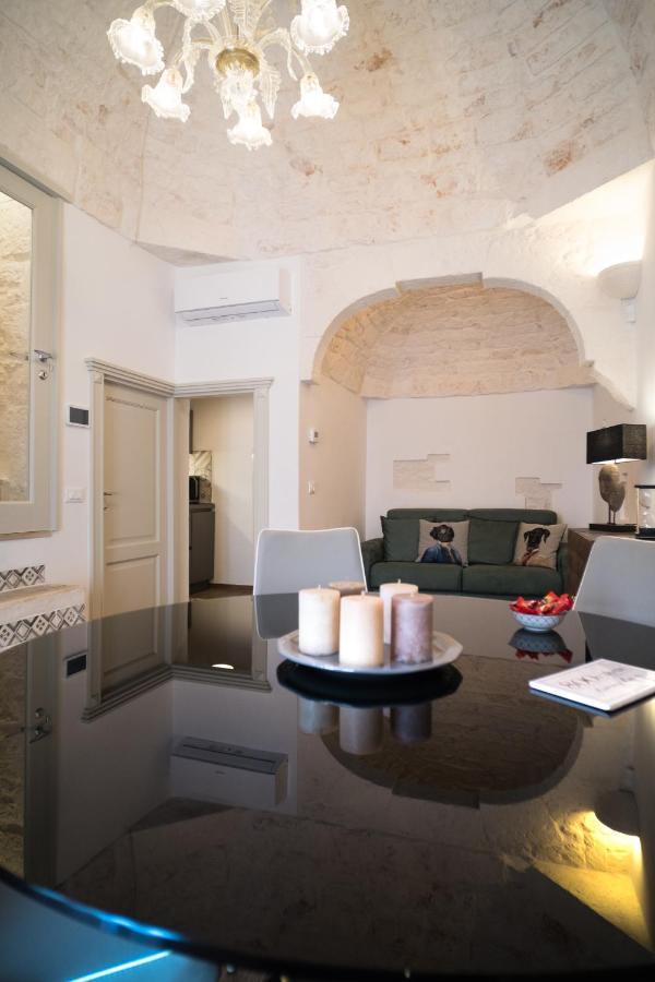 800S Home Luxury Rooms Остуни Экстерьер фото