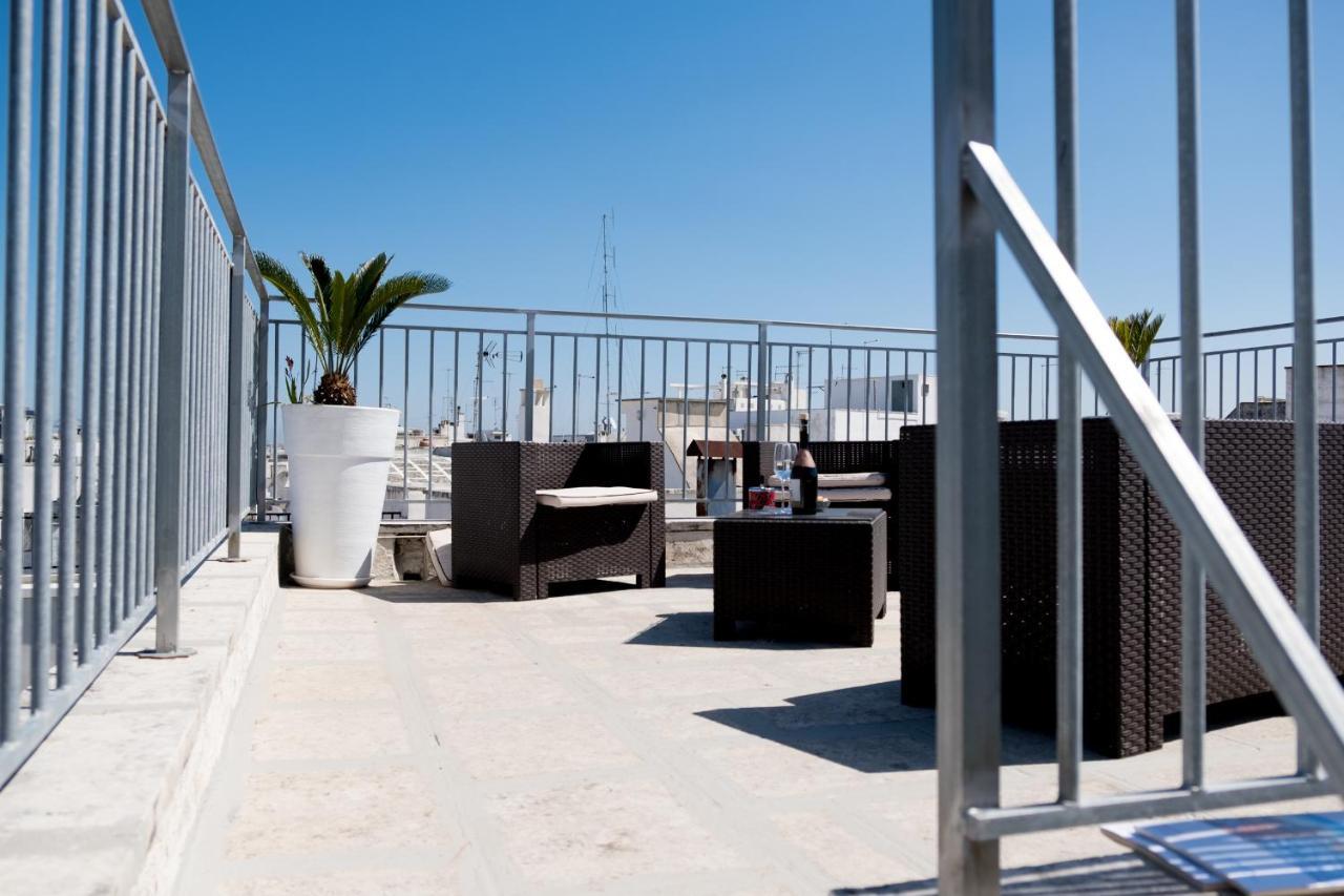 800S Home Luxury Rooms Остуни Экстерьер фото